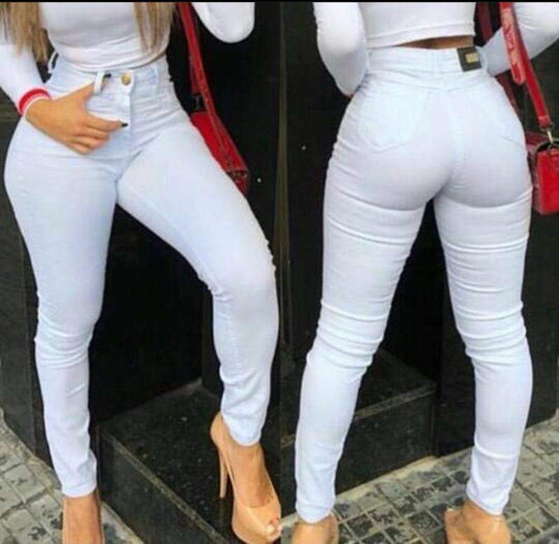 calça jeans branca com lycra feminina