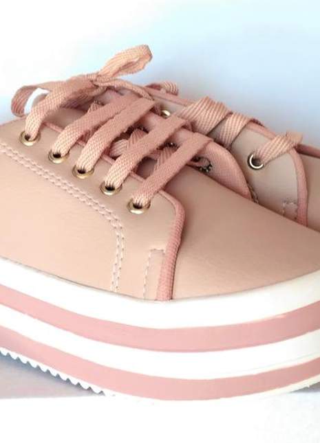 tênis rosa claro