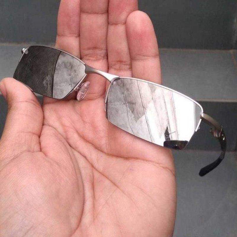 Óculos Juliet Lupinha de Vilão Prata Espelhada Óculos Quadrado, Óculos  Masculino Oakley Nunca Usado 85090761