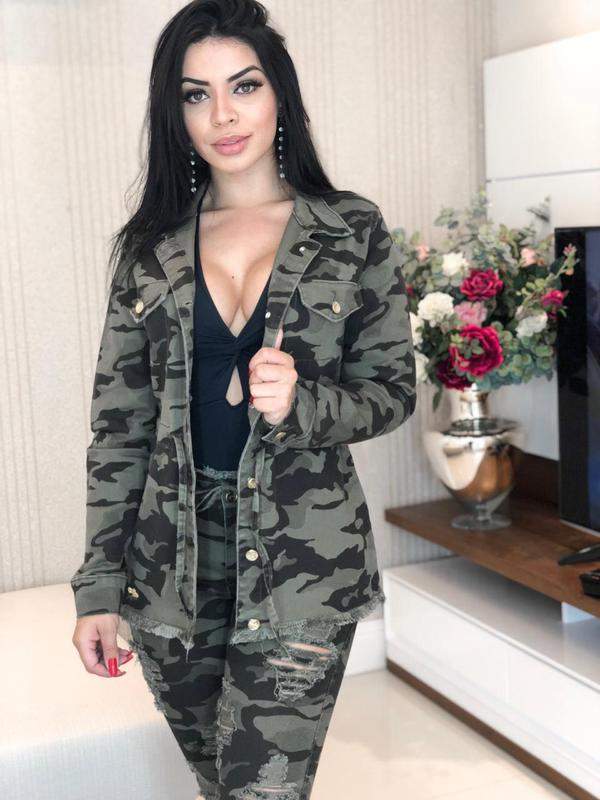 jaqueta feminina militar camuflada