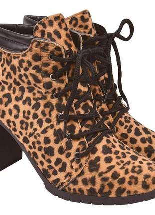 Bota coturno sapato feminino animal print oncinha blogueira cano curto salto grosso