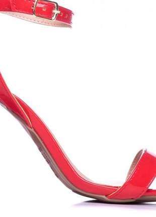 Sandália feminina verniz vermelha