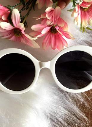 Óculos de sol branco
