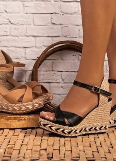 Sandálias femininas anabela lançamento - R$ 207.00, cor Preto