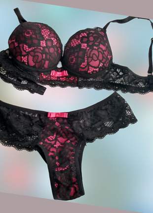 Conjunto de lingerie preto e pink sensual