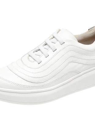 Tênis calce fácil conforto couro legítimo cor branco