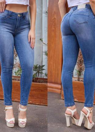 Calça jeans skinny tradicional