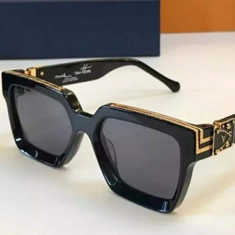 Óculos de Sol Louis Vuitton 1.1 Millionaires Preto