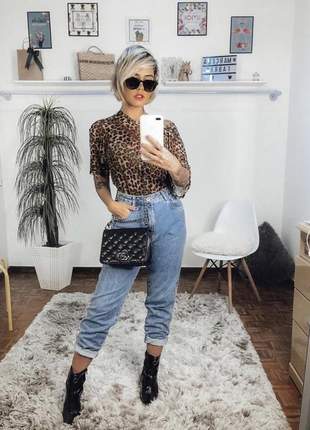 Calça mom jeans (44)