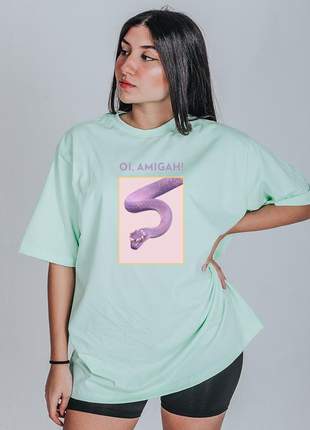Camiseta feminina oversized oi amigah