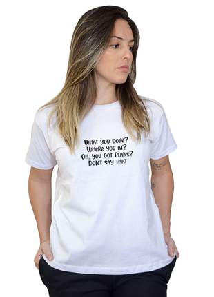 Camiseta Feminina Curtidas Não Pagam Boletos