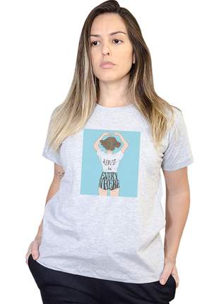 Camiseta Boutique Judith Love Is Every Where