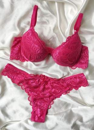 Conjunto lingerie de renda com bojo vermelha rosa branco