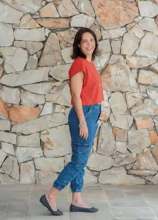 Calça michelle jogging feminina com bolso cargo cintura alta dali jeans