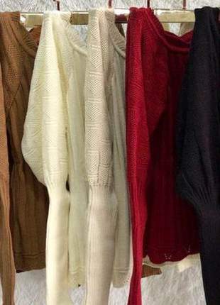 Blusa de tricô modelo mulett mesclada com ombro vazado