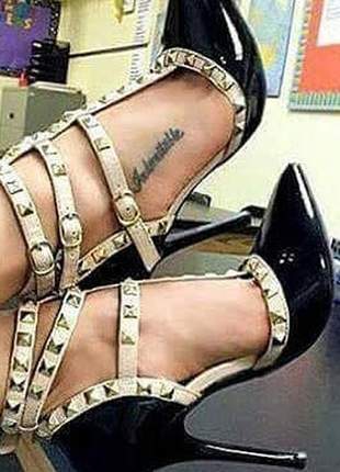 Sapatos femininos scarpins com spikes #promoção