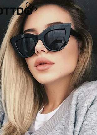 Óculos gato estiloso luxo tendecia 2018 2019 blogueiras moda
